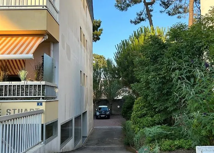 T2 Super Cosy à La Cîme Des Pins Proche Av De Gaulle Avec Place De Parking *